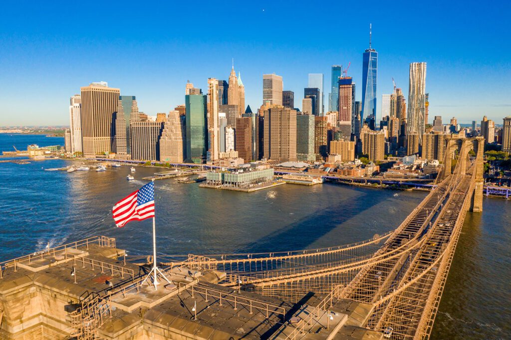 Brooklyn Bridge New York City: Exploring the Wonders of Travel in the USA www.usainfy.com