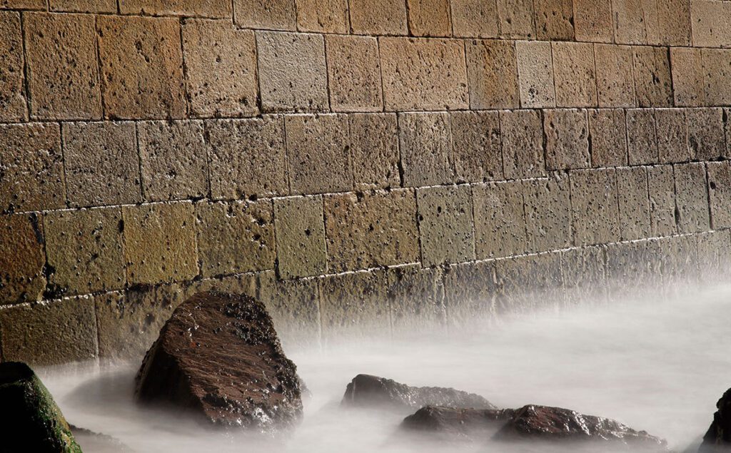 Resilient Shorelines: Innovative Adaptation Strategies for Coastal Communities Facing Climate Change: www.USAinfy.com